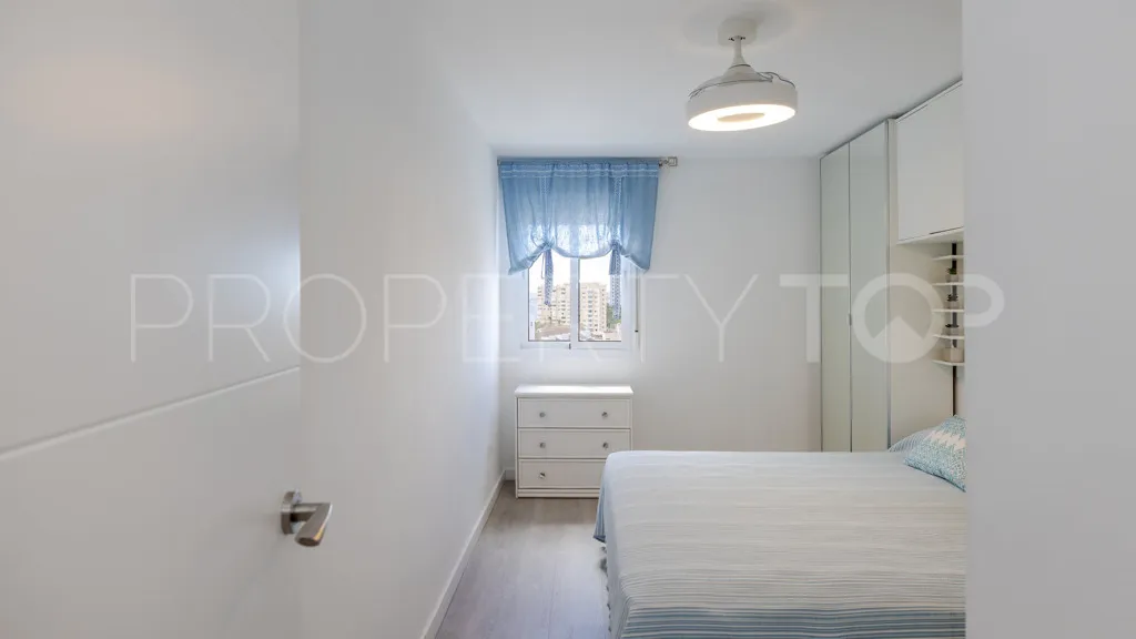 Estepona, apartamento con 3 dormitorios en venta