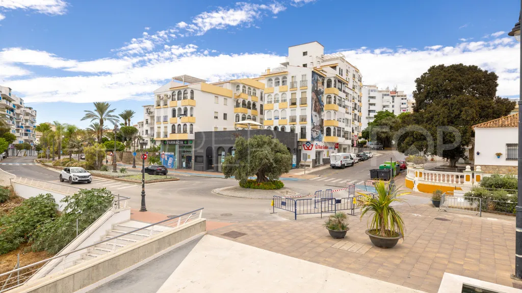Estepona, apartamento con 3 dormitorios en venta