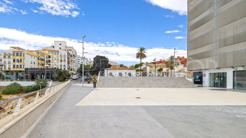 Estepona, apartamento con 3 dormitorios en venta