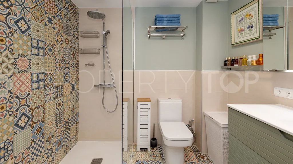 Estepona, apartamento con 3 dormitorios en venta
