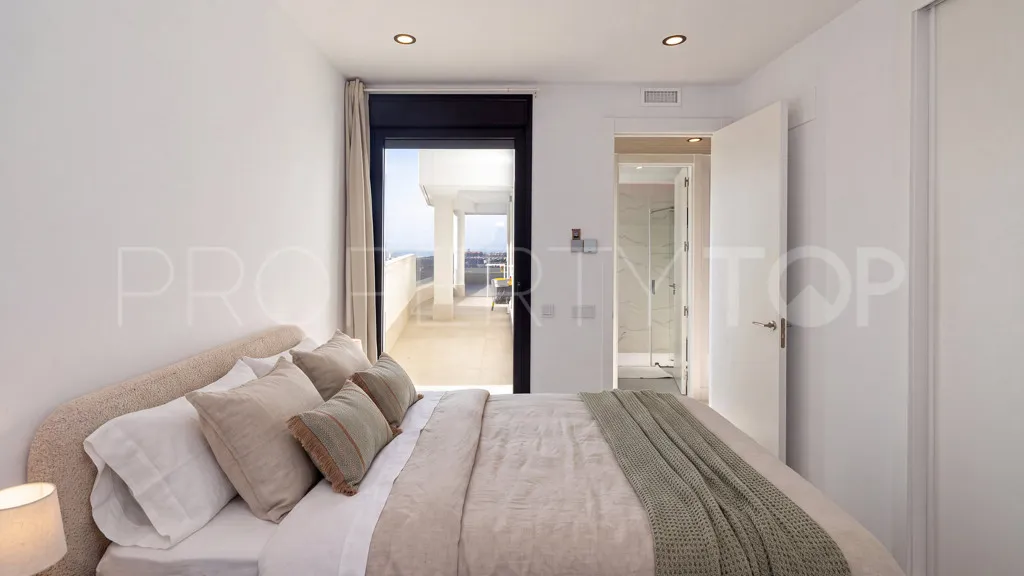 Apartment with 3 bedrooms for sale in Estepona