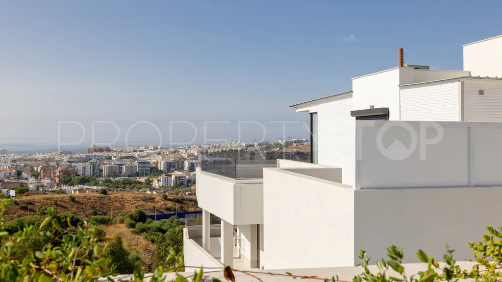 Apartment with 3 bedrooms for sale in Estepona