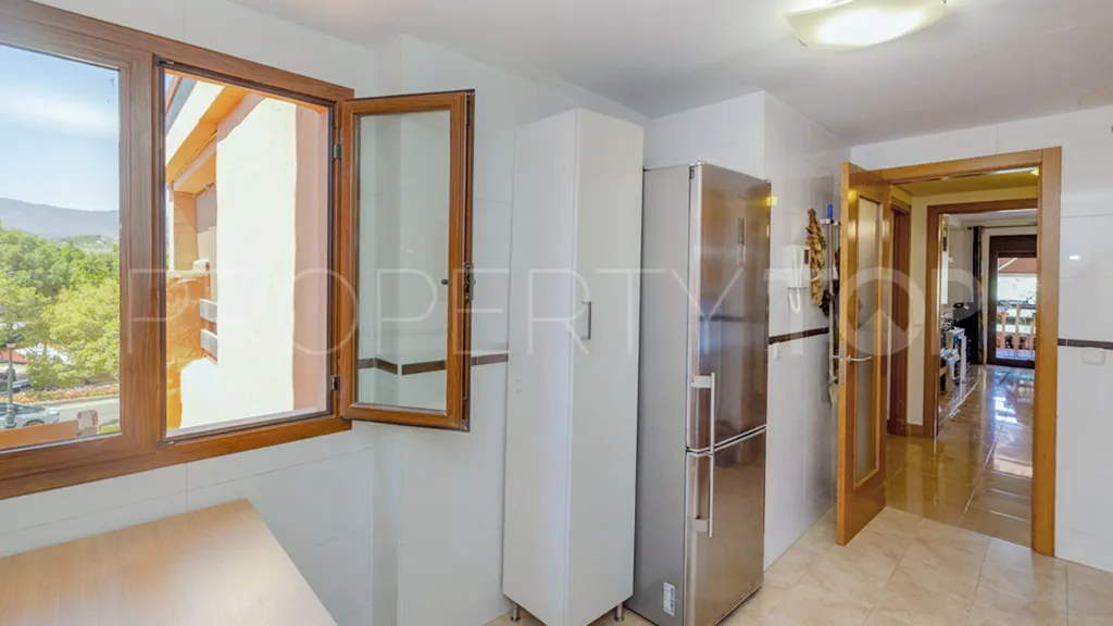 2 bedrooms apartment for sale in Estepona