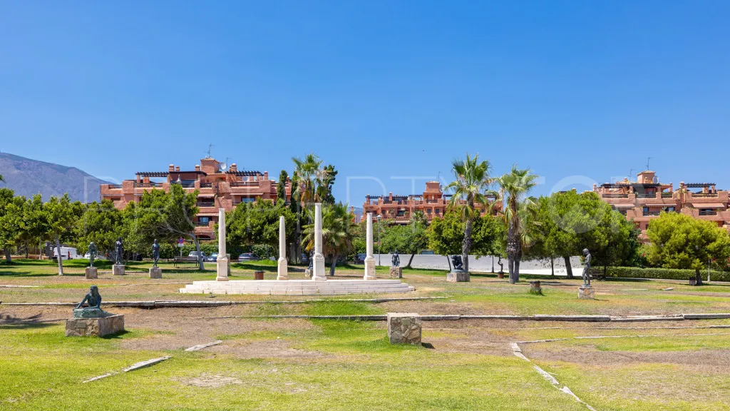 2 bedrooms apartment for sale in Estepona