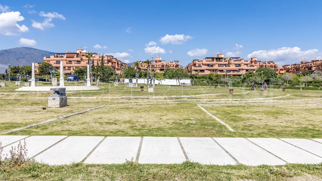 2 bedrooms apartment for sale in Estepona