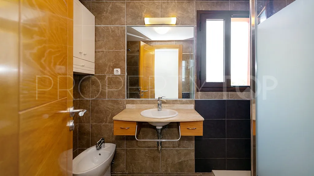 2 bedrooms apartment for sale in Estepona