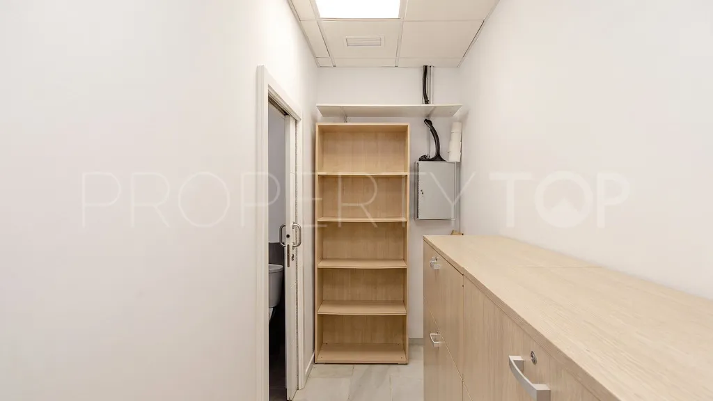 El Paraiso, edificio a la venta