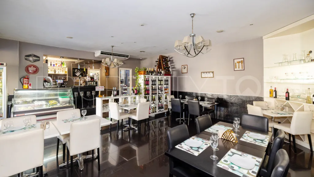 El Paraiso, edificio a la venta