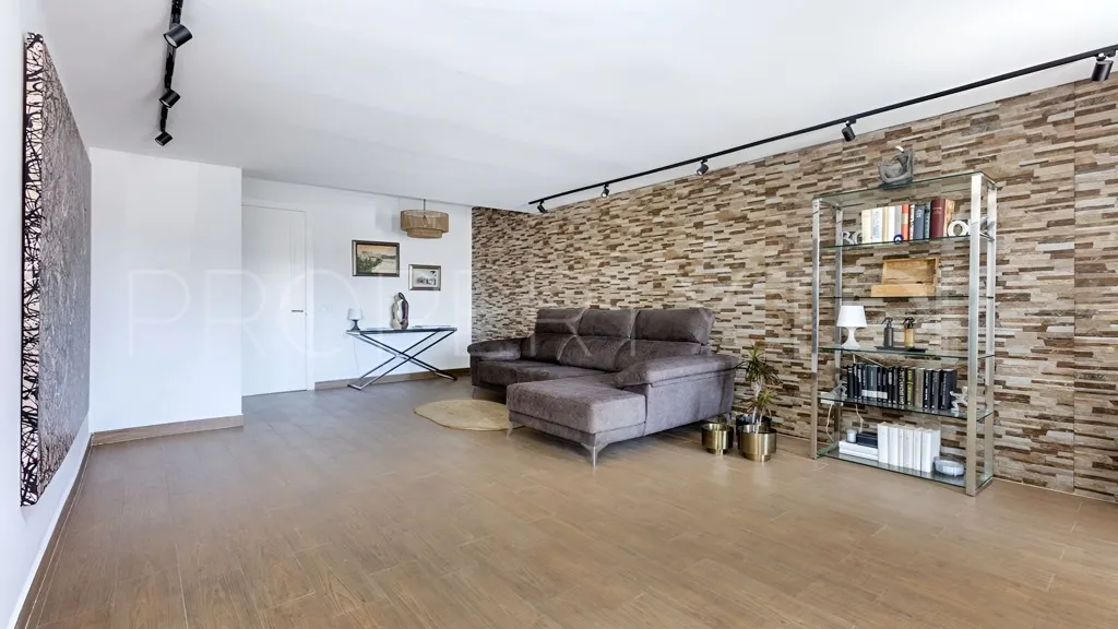 For sale chalet in Monte Biarritz with 6 bedrooms