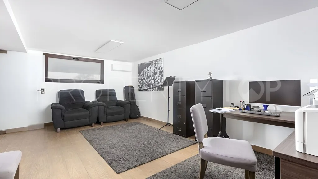 For sale chalet in Monte Biarritz with 6 bedrooms