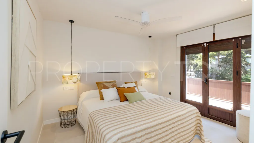 Se vende chalet en El Paraiso