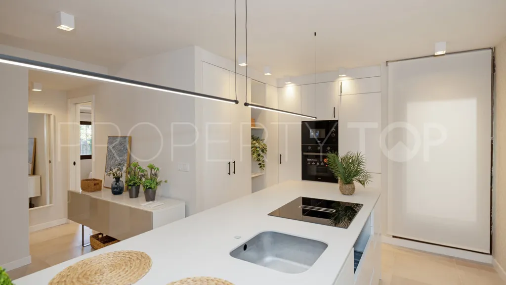 Se vende chalet en El Paraiso