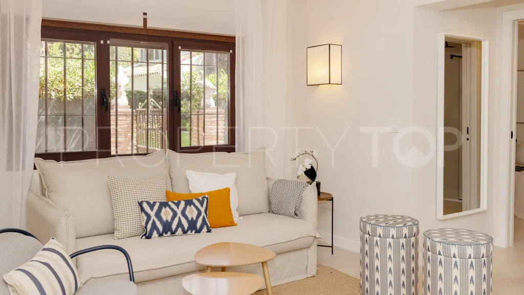 Se vende chalet en El Paraiso