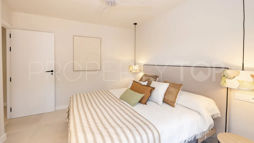 Se vende chalet en El Paraiso