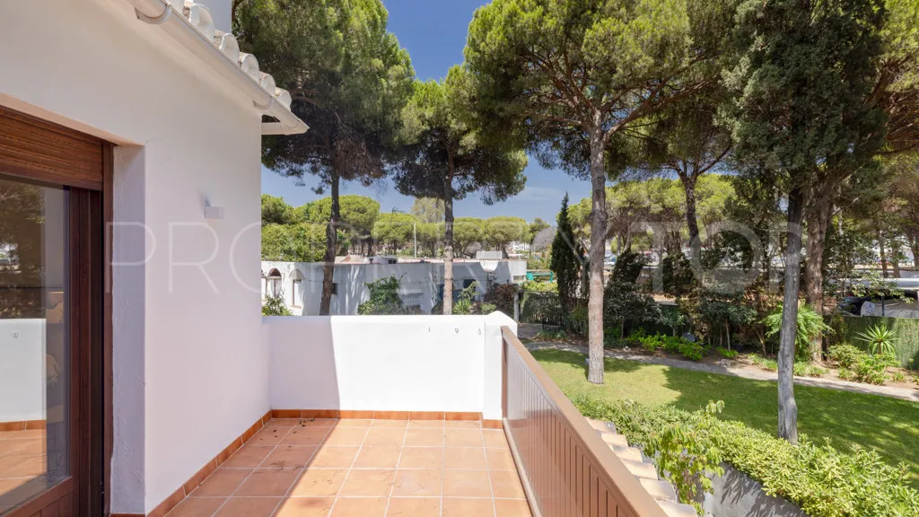 Se vende chalet en El Paraiso