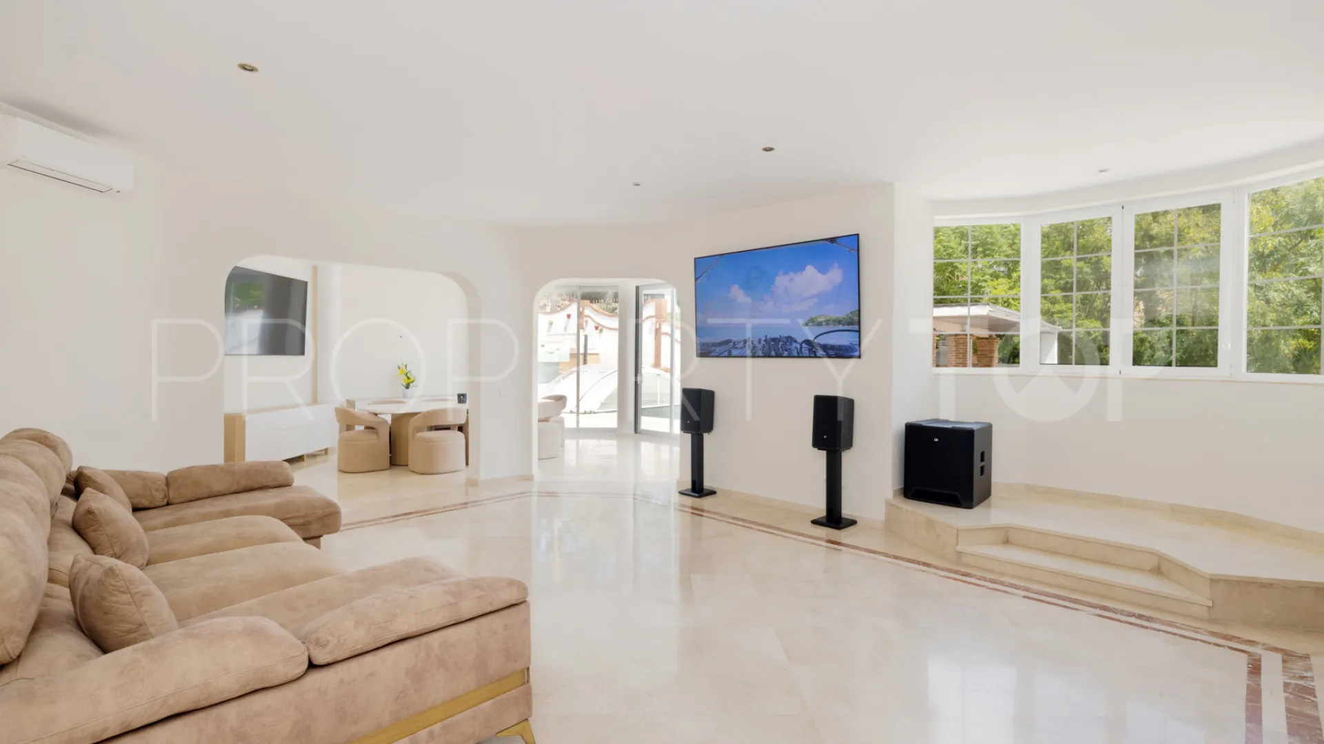 Chalet en venta en New Golden Mile