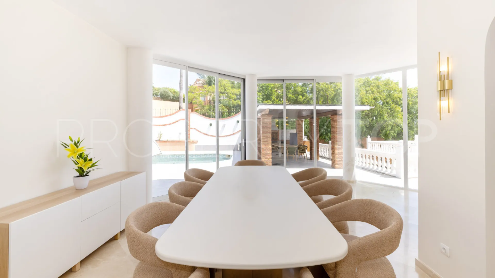 Chalet en venta en New Golden Mile
