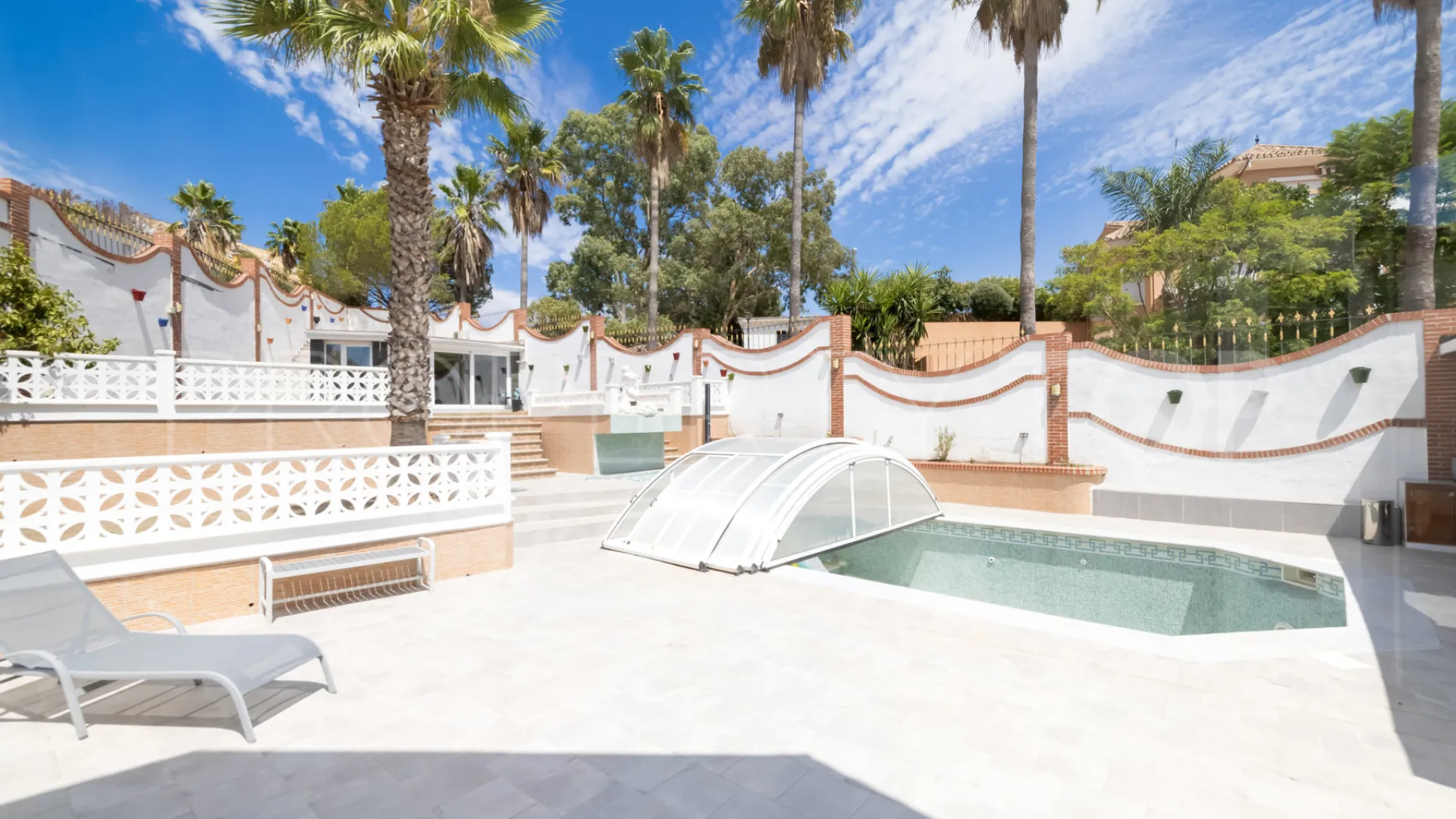 Chalet en venta en New Golden Mile