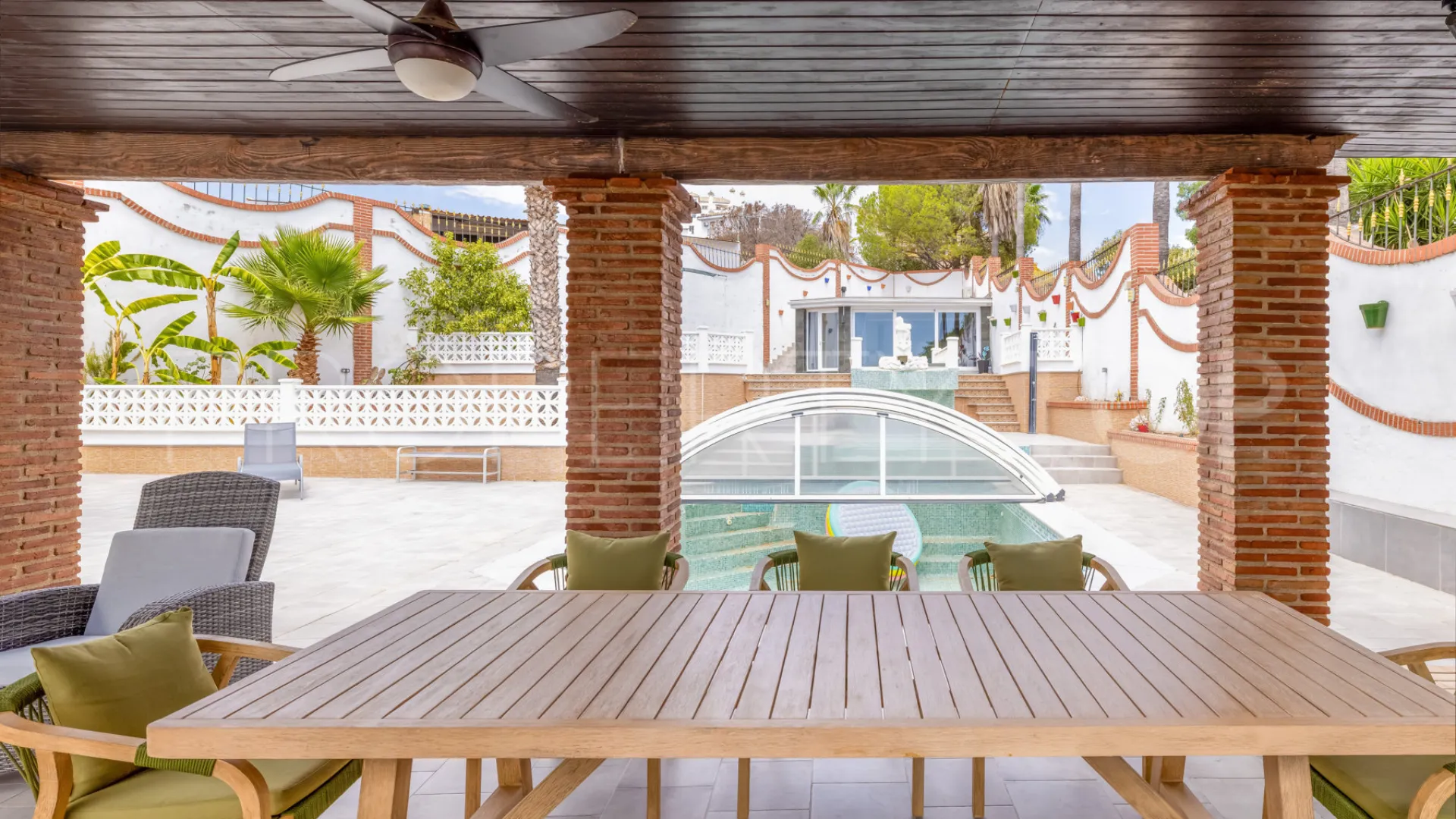 Chalet en venta en New Golden Mile