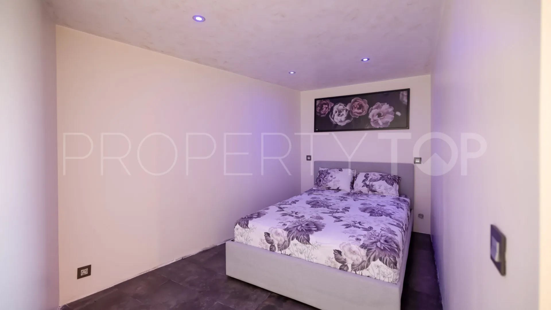 Chalet en venta en New Golden Mile