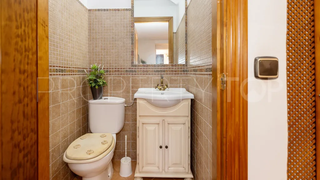 Se vende chalet en Benamara