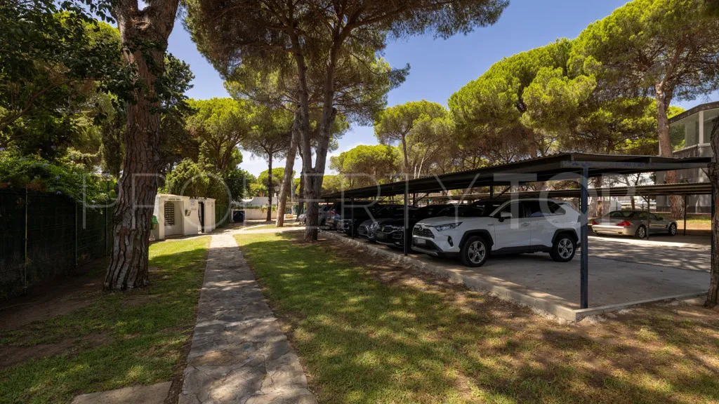 Se vende chalet en Benamara