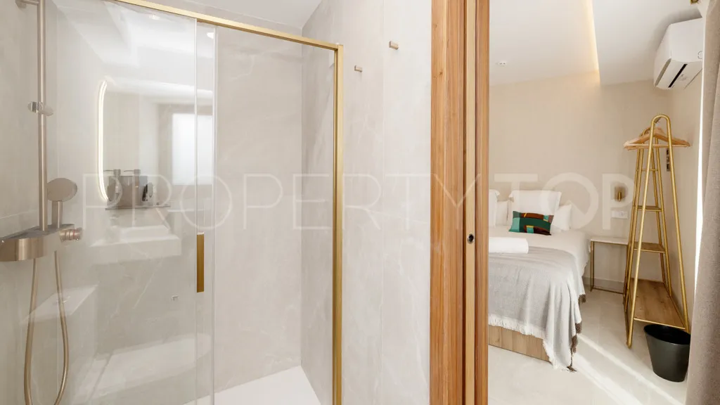 Se vende edificio en Estepona
