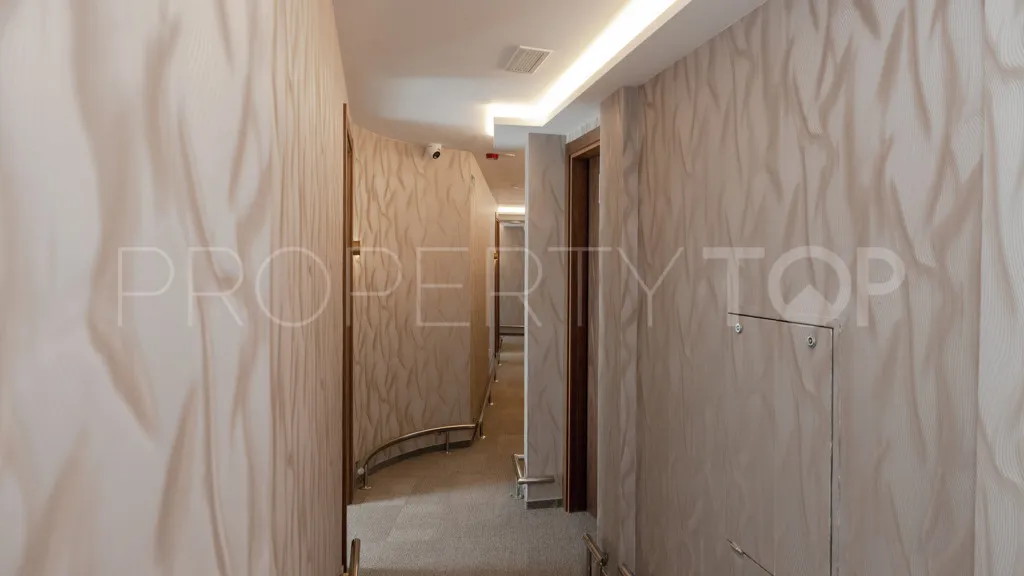 Se vende edificio en Estepona