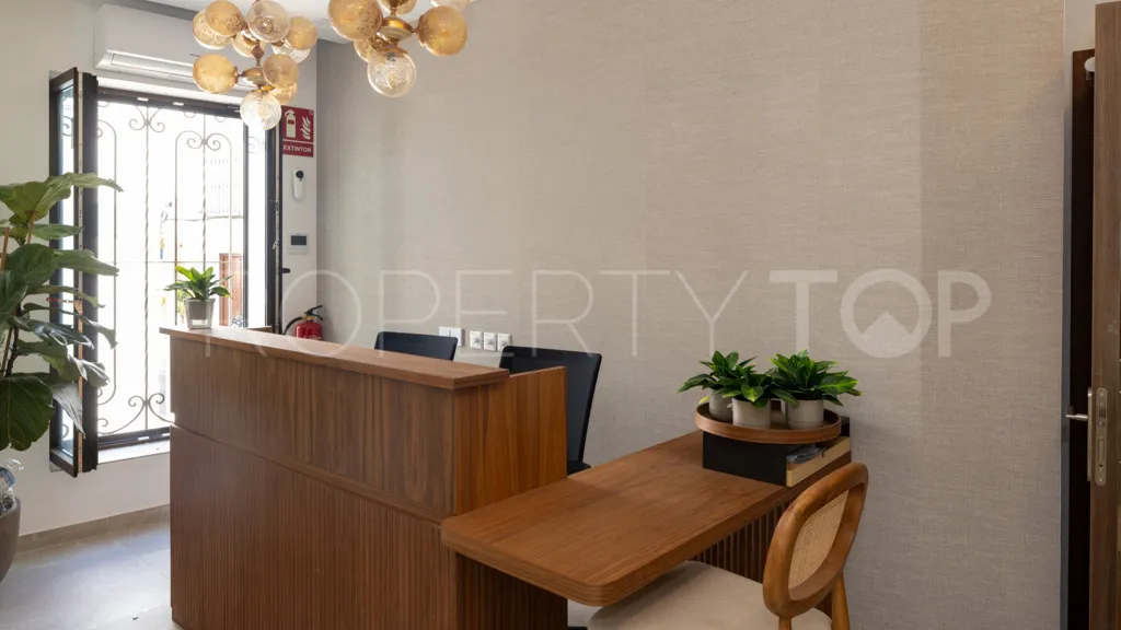 Se vende edificio en Estepona
