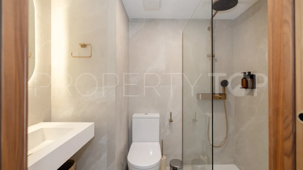 Se vende edificio en Estepona