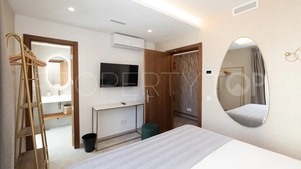 Se vende edificio en Estepona