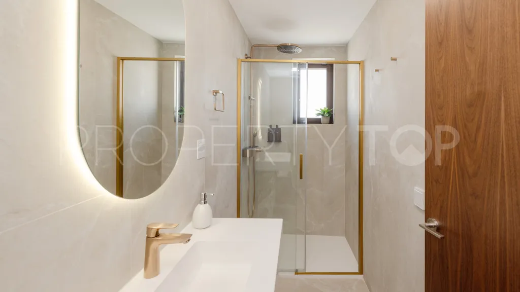Se vende edificio en Estepona