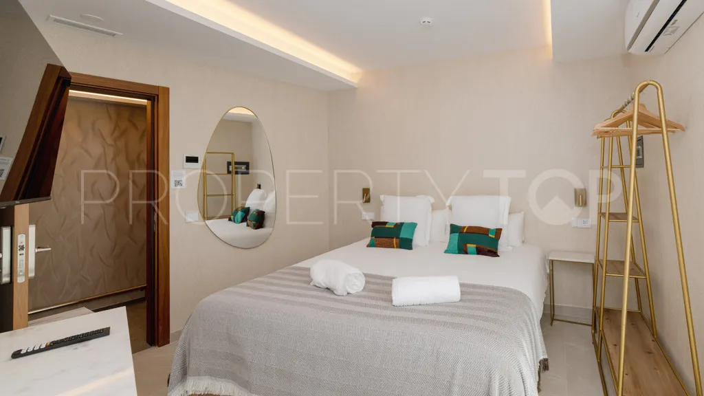 Se vende edificio en Estepona