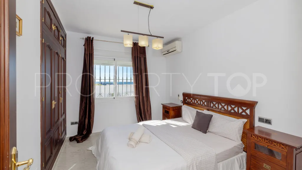 Estepona Golf chalet for sale