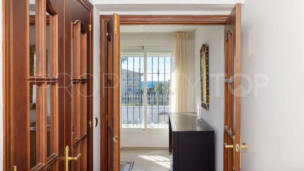 Estepona Golf chalet for sale