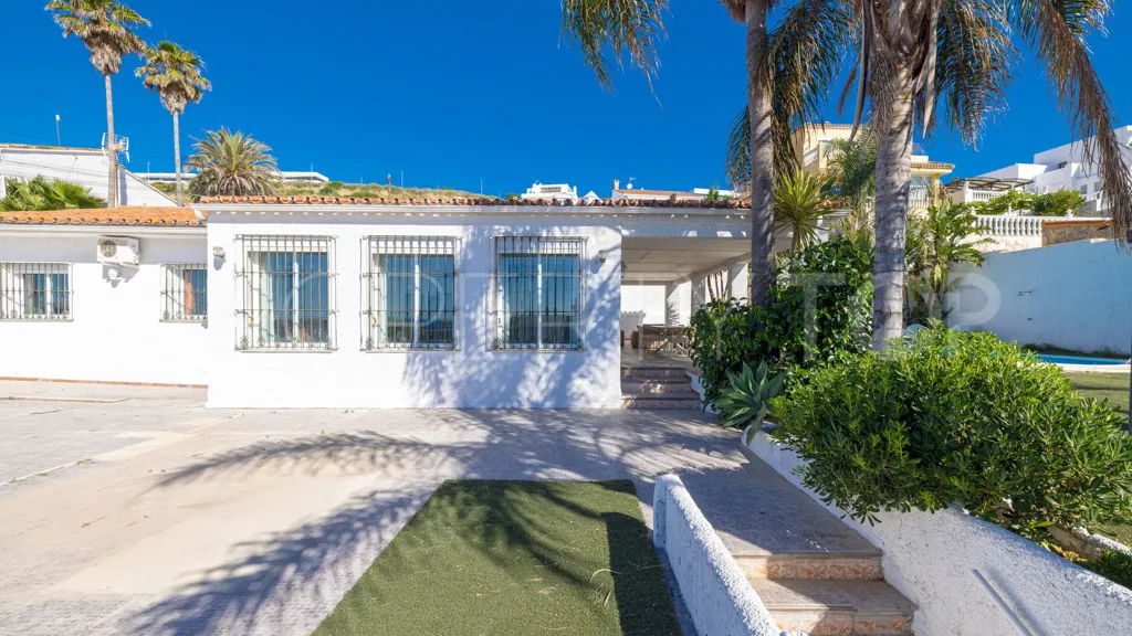 Estepona Golf chalet for sale
