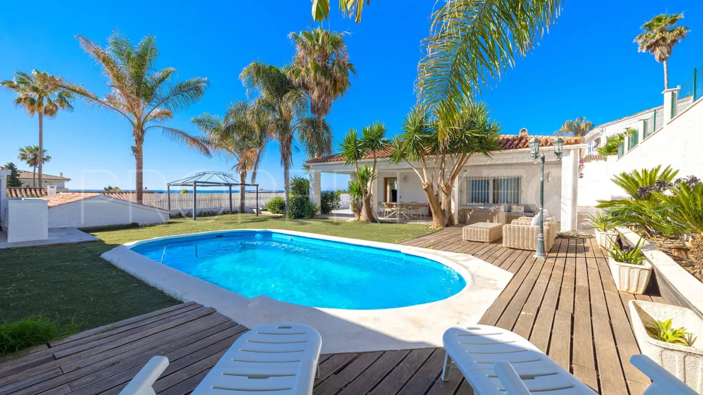 Estepona Golf chalet for sale