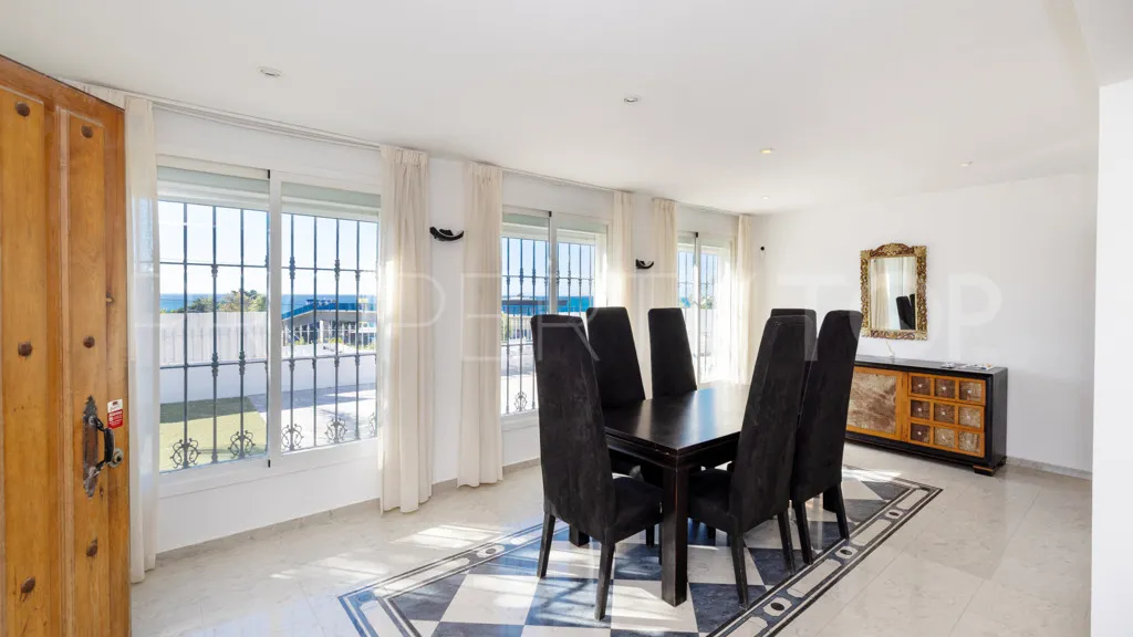 Estepona Golf chalet for sale