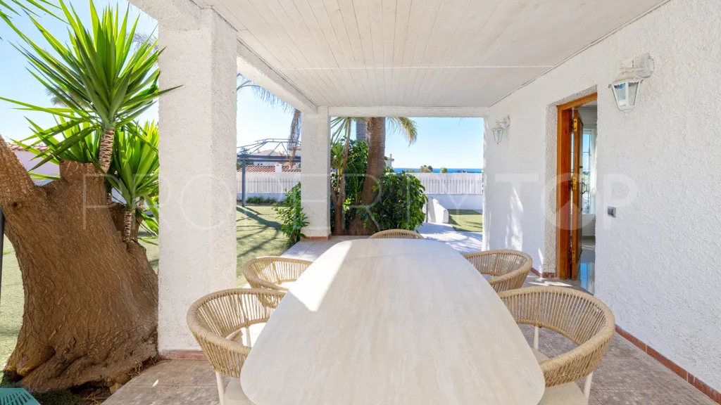 Estepona Golf chalet for sale