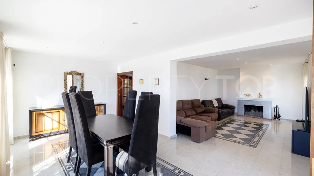 Estepona Golf chalet for sale