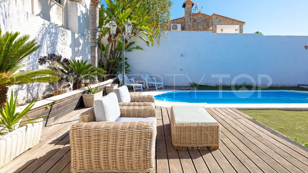 Estepona Golf chalet for sale