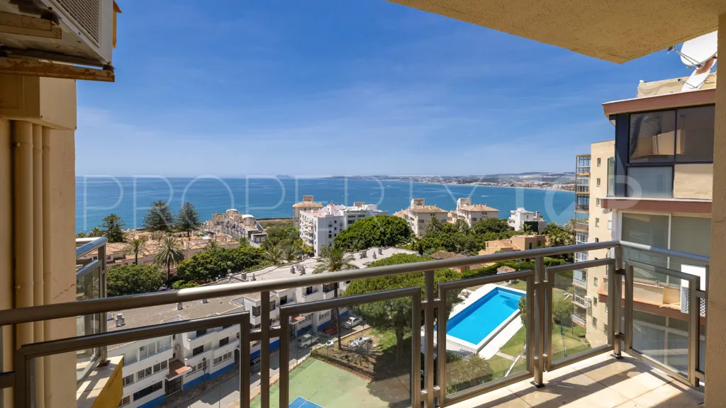 Se vende apartamento en Estepona Puerto de 3 dormitorios
