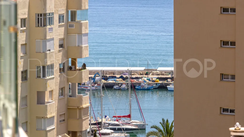 Se vende apartamento en Estepona Puerto de 3 dormitorios