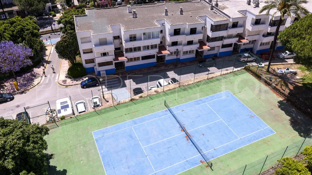 Se vende apartamento en Estepona Puerto de 3 dormitorios
