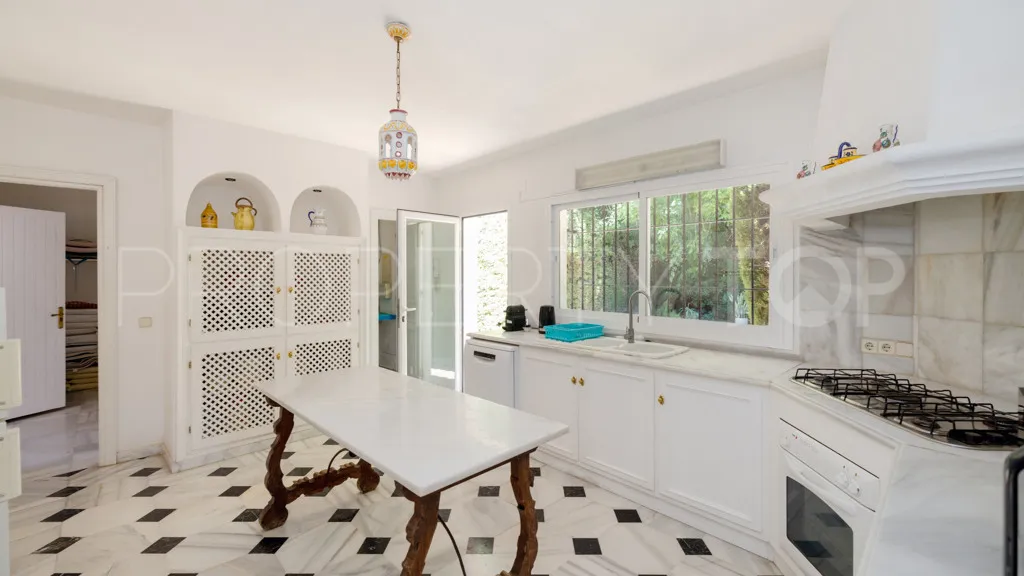 Chalet a la venta en Benahavis