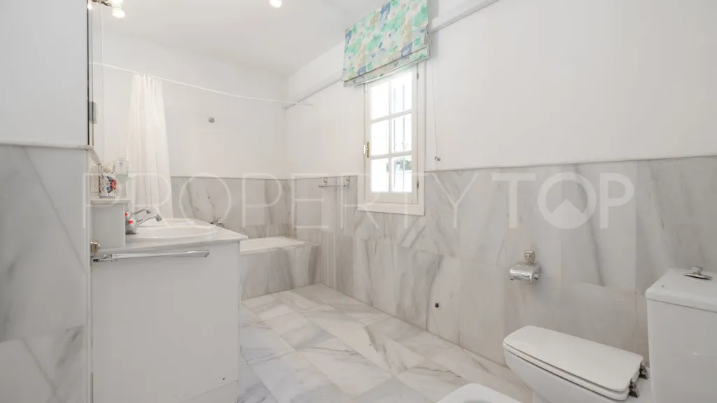 Chalet a la venta en Benahavis