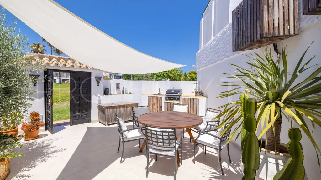 Comprar chalet con 2 dormitorios en Bahia Dorada