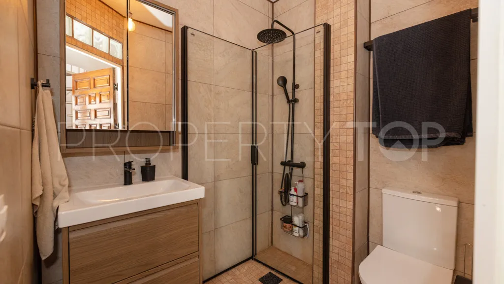 For sale chalet in Estepona