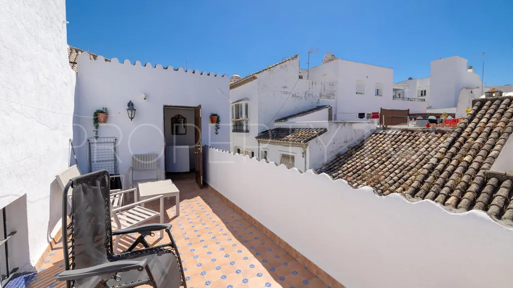 For sale chalet in Estepona