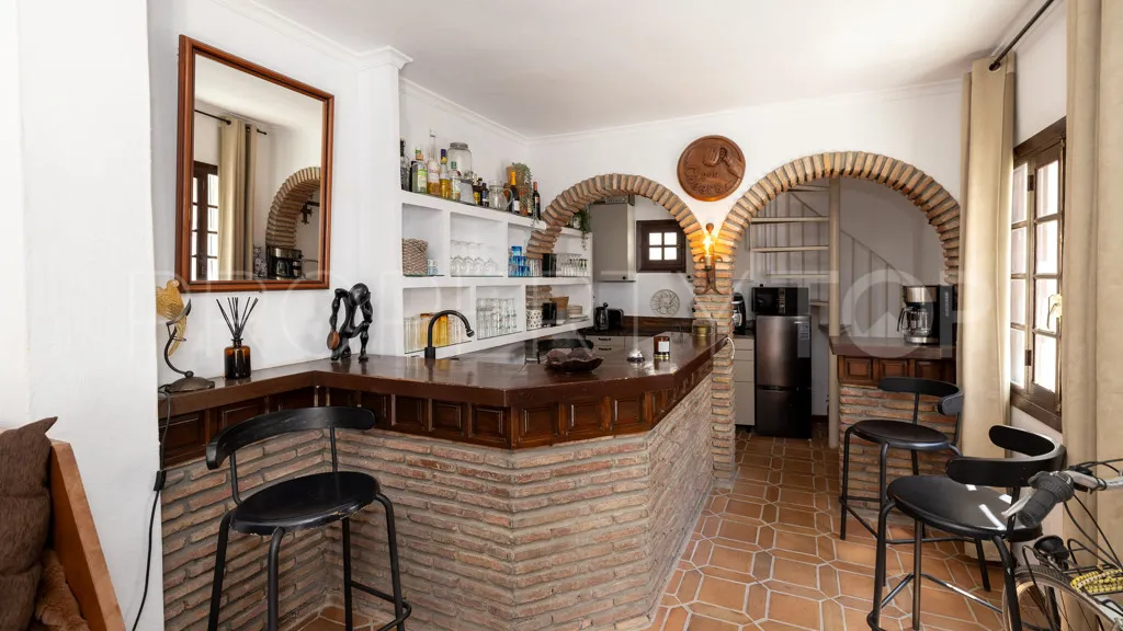 For sale chalet in Estepona